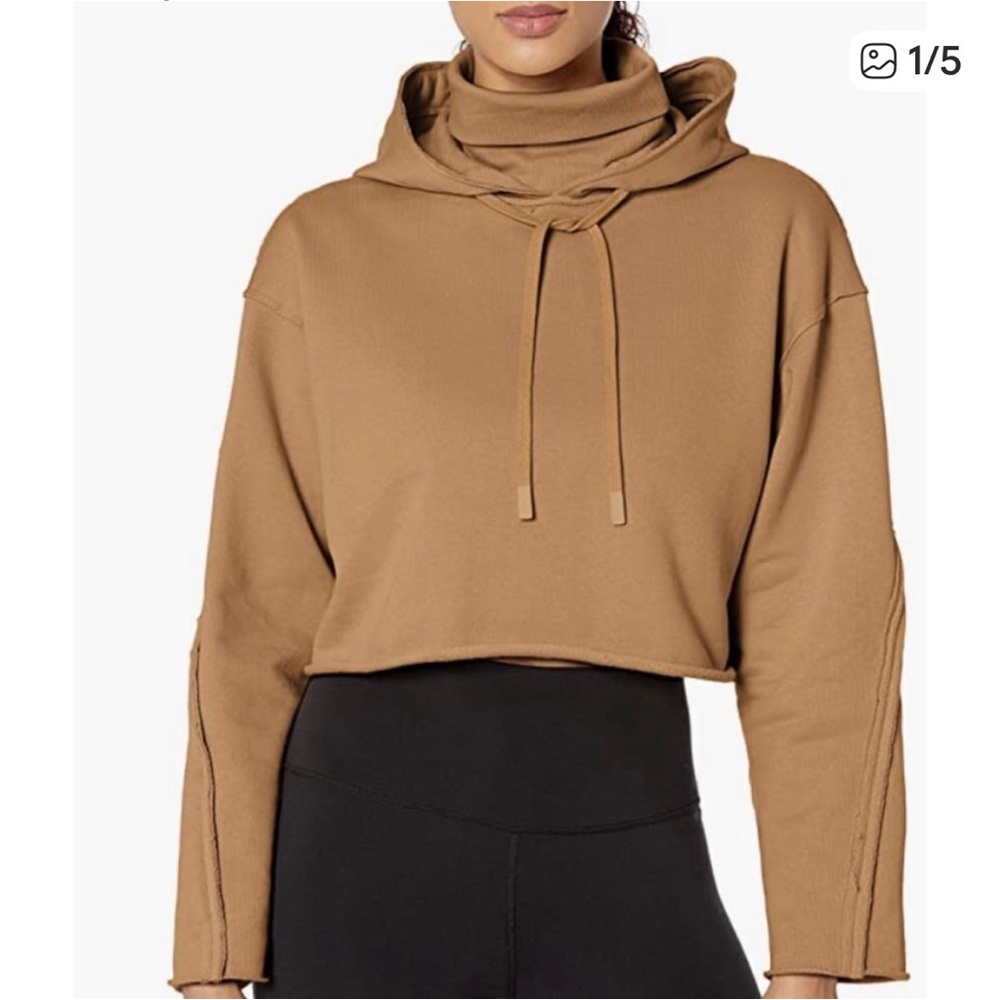 ALO Yoga Effortless Crop Hoodie in Camel